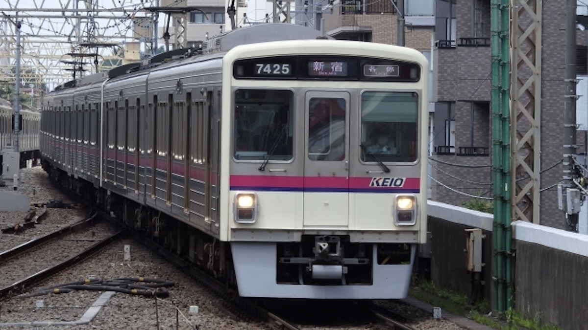 通勤電車で座れるのメリットのイメージ画像