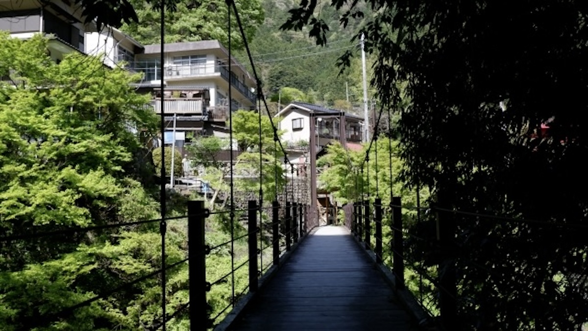 奥多摩移住のデメリットとメリットのイメージ